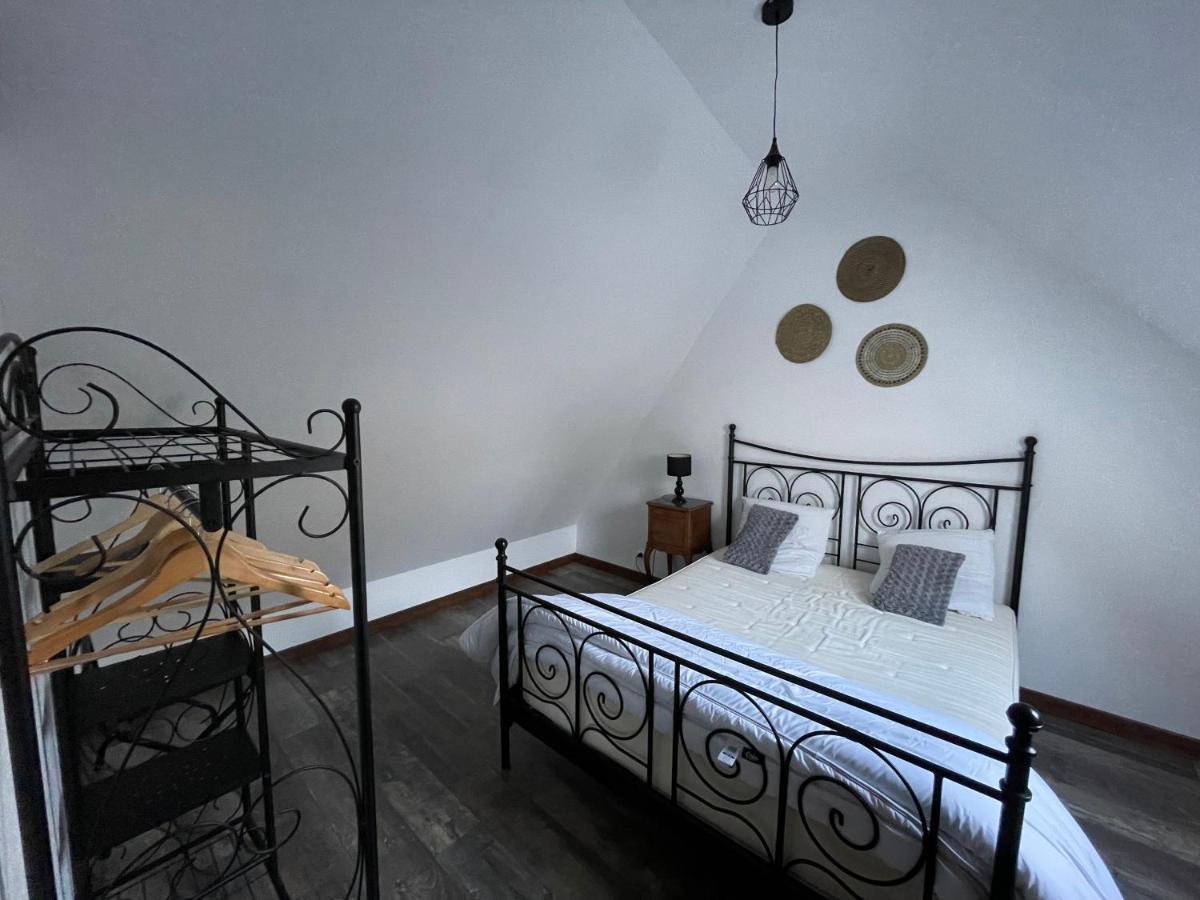 Gite Manoir Les Camps Greslins Questrecques Exterior foto